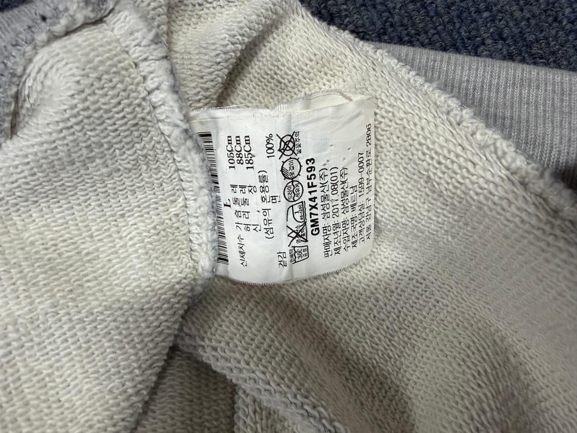 팔라스 PALACE 오렌지 로고 맨투맨 상품이미지4