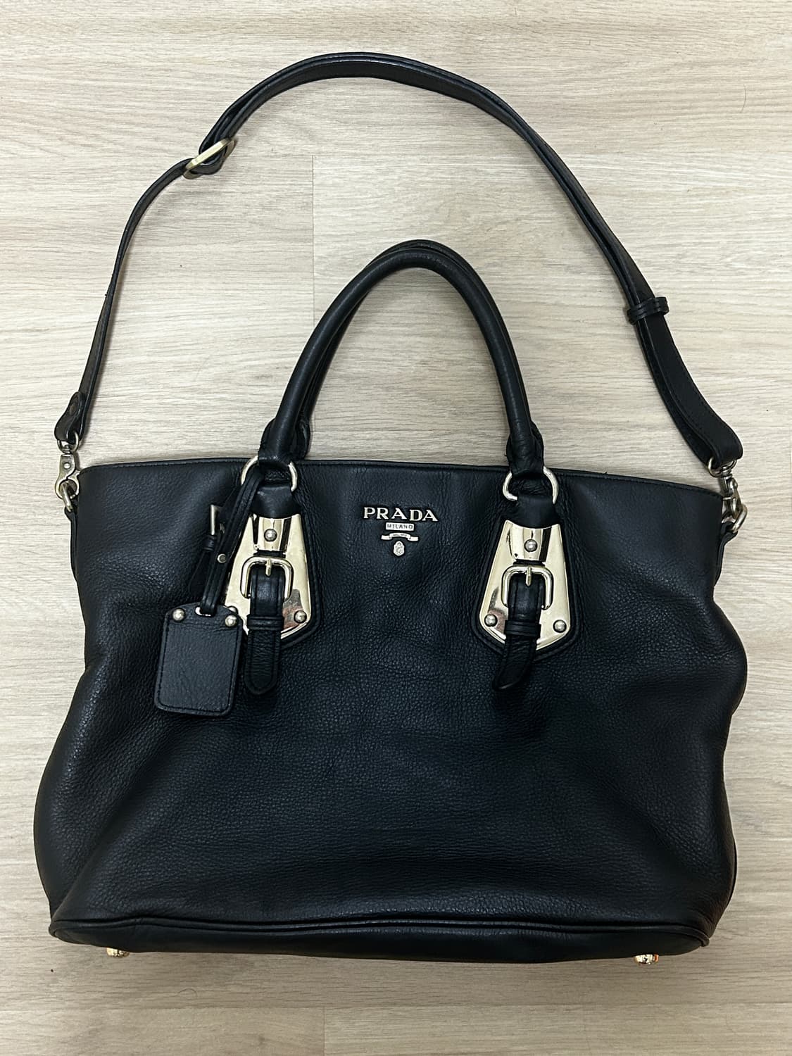 프라다 토트백 상품이미지1