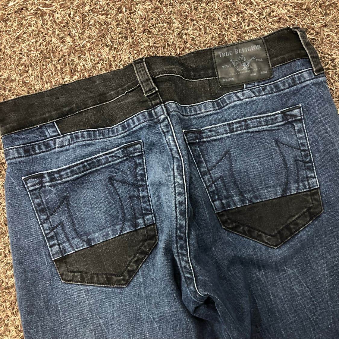 트루릴리전 워싱 패치 디테일 데님 팬츠 상품이미지5