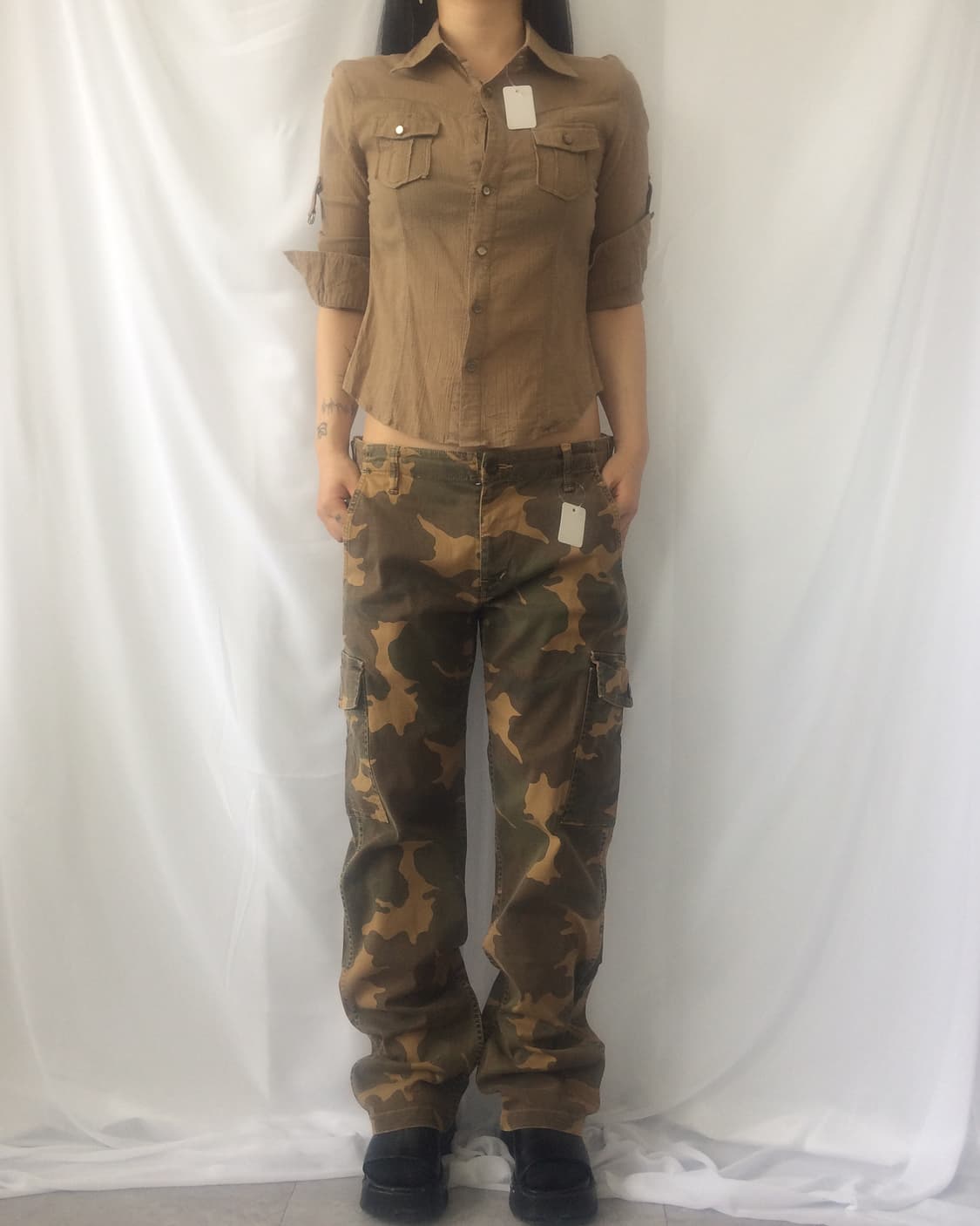 Back cross point shirt 상품이미지6