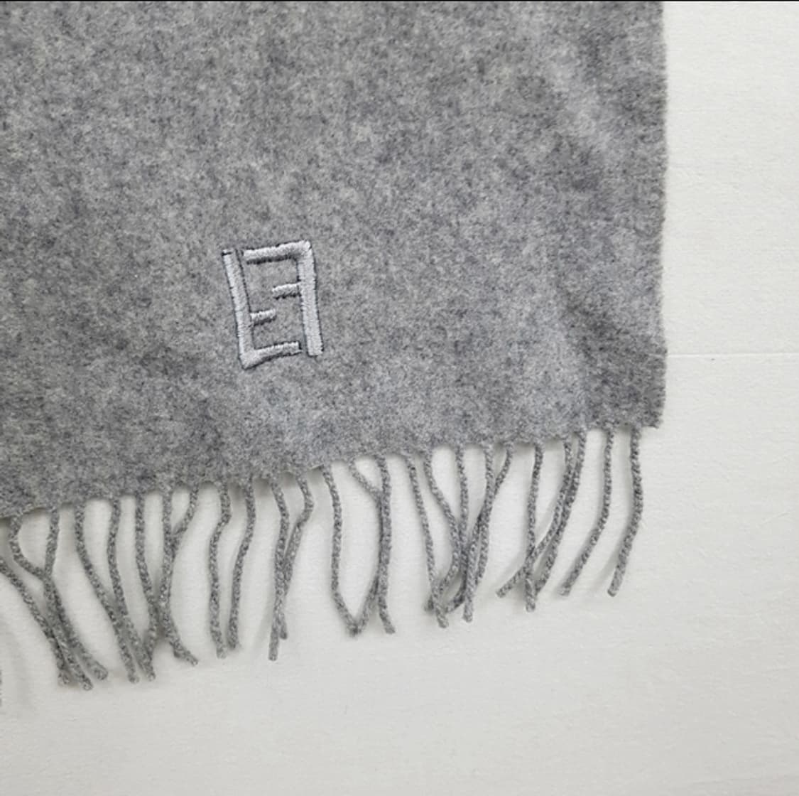 FENDI 펜디 울 캐시미어 머플러 상품이미지2