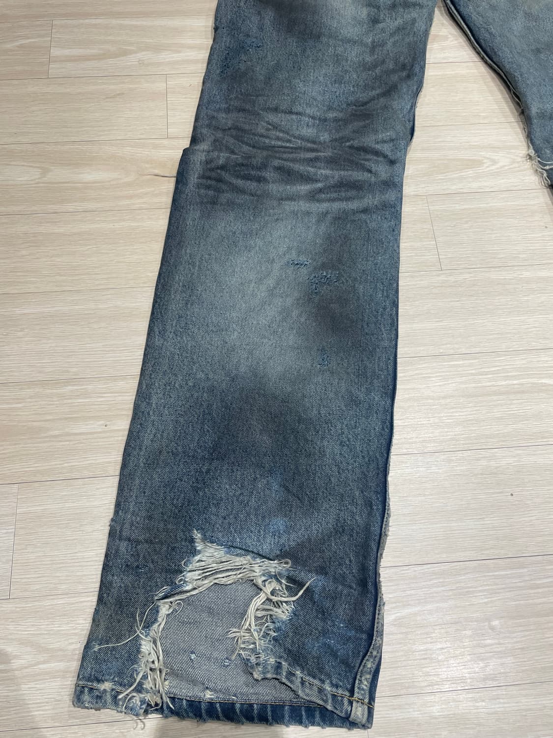 [XS] 발렌시아가 디스트로이드 데님팬츠 상품이미지5