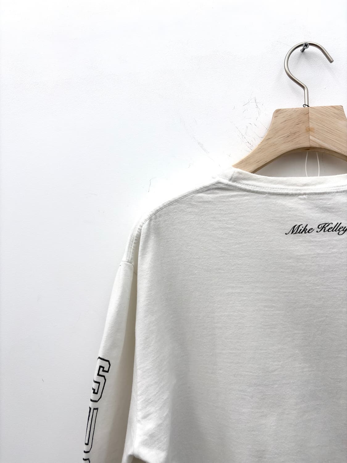 MIKE KELLY WHITE LONG SLEEVE 상품이미지5