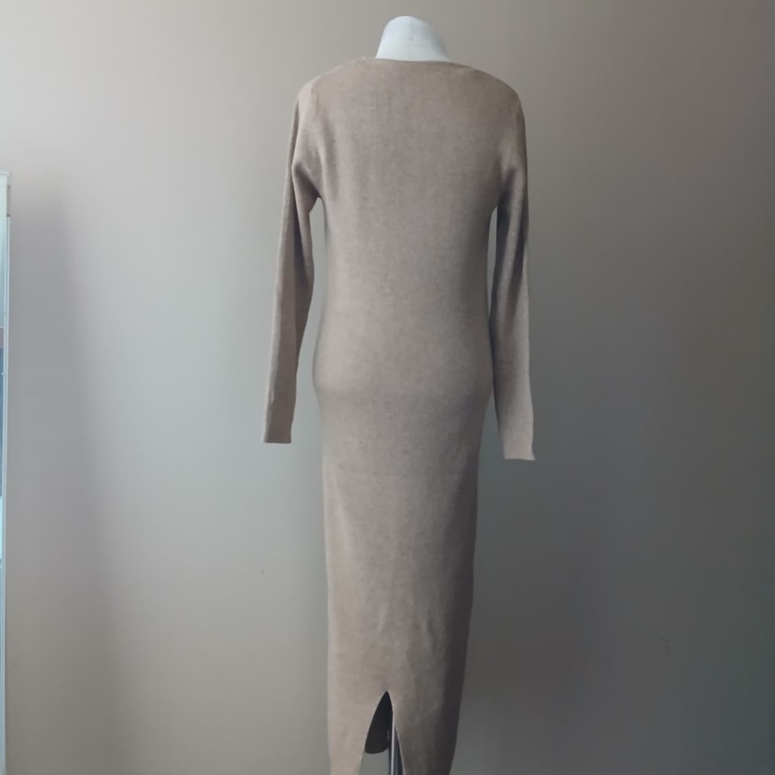 26-4 베이지 니트 롱 원피스55 상품이미지4