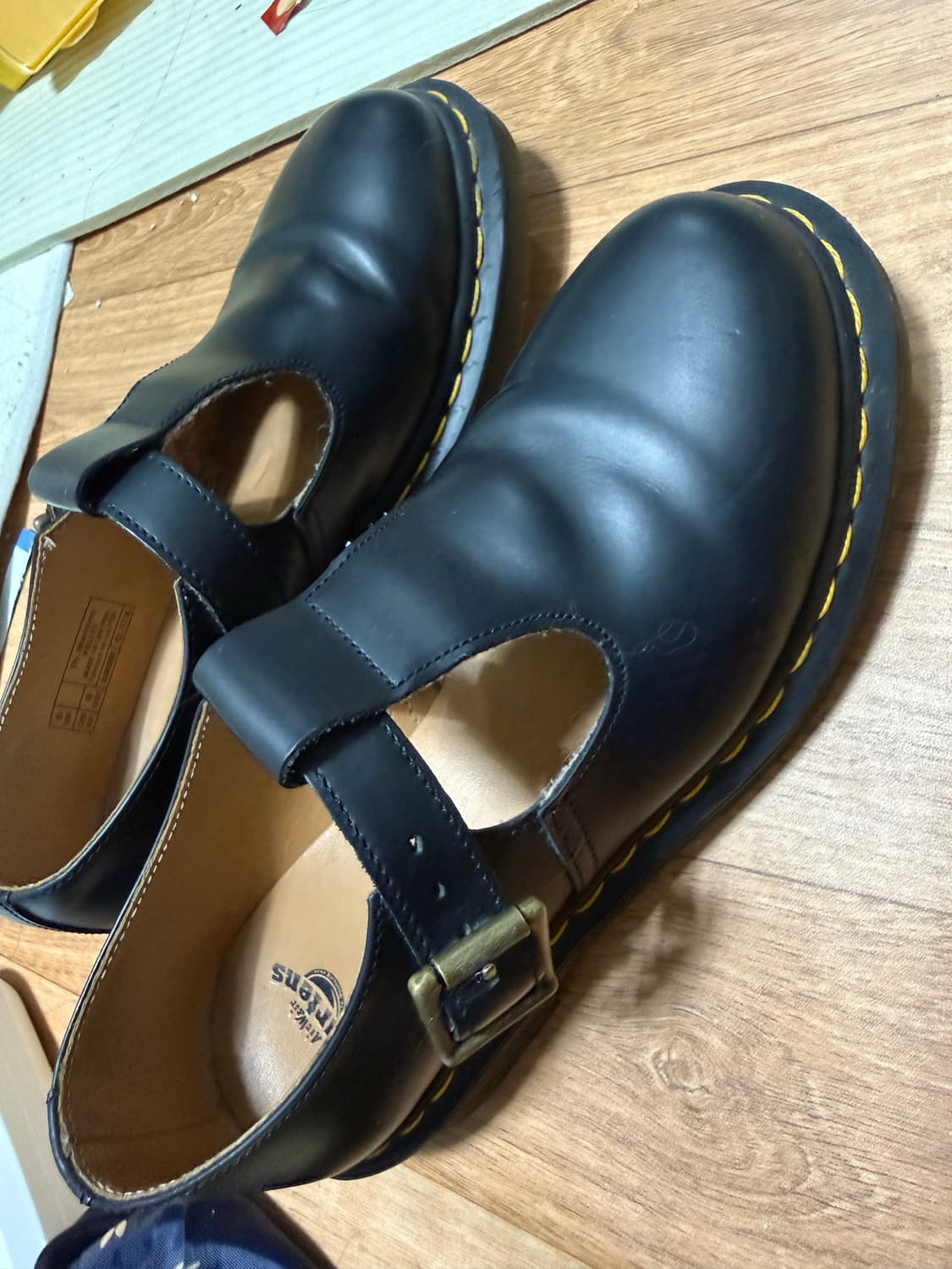 닥터마틴 폴리 메리제인 블랙 250사이즈 상품이미지2