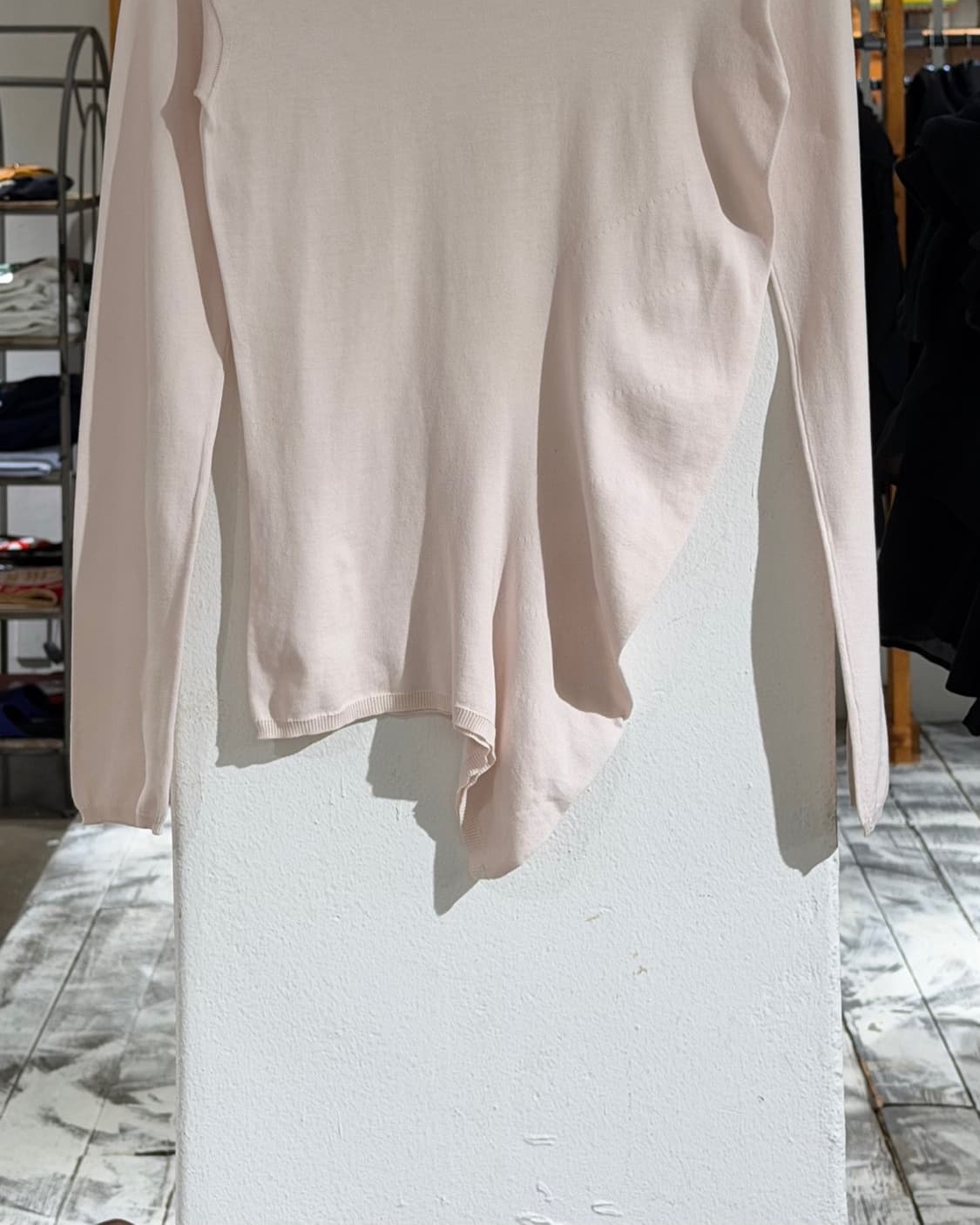 질샌더 핑크 언발란스 롱 슬리브 니트 상품이미지5