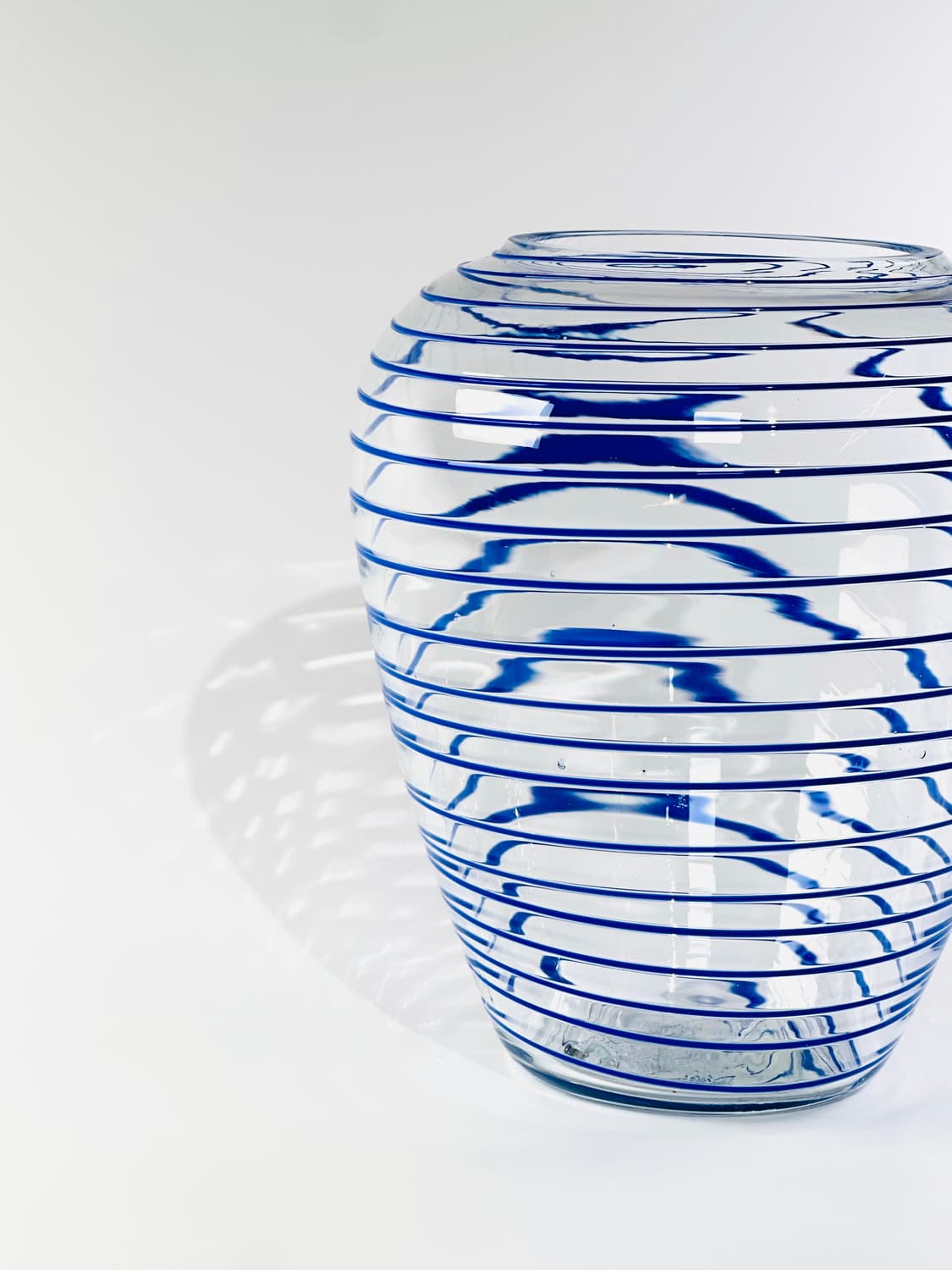 Vintage blue coil artglass vase 상품이미지3