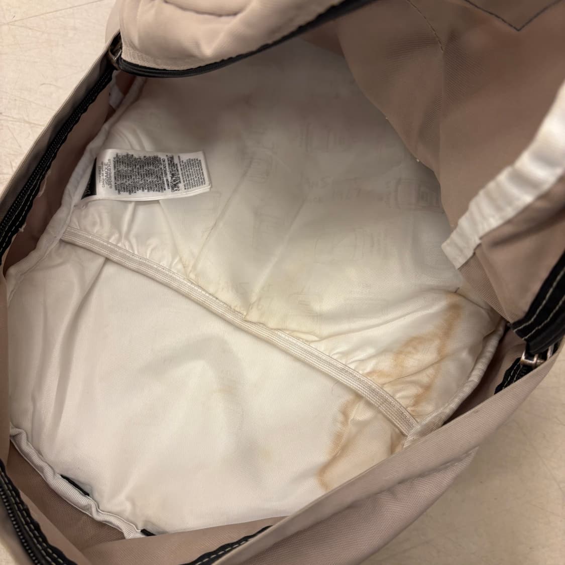 잔스포츠 베이지 백팩 상품이미지3