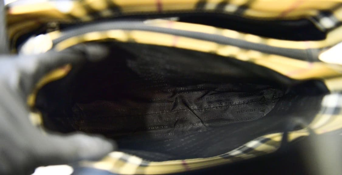 버버리 노바체크 토트백 (정품) 상품이미지9