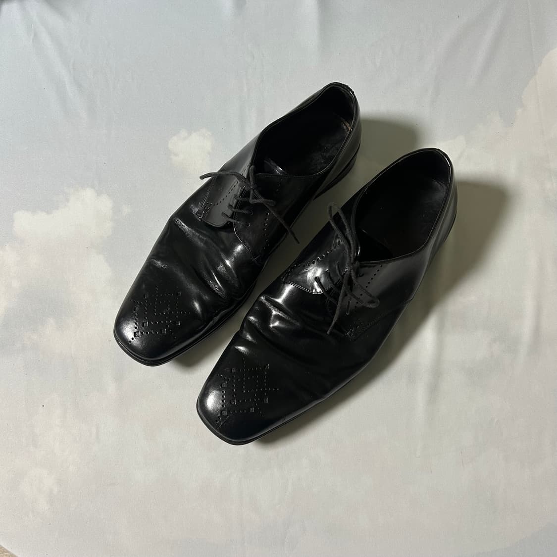 Prada medallion derby shoes 상품이미지1
