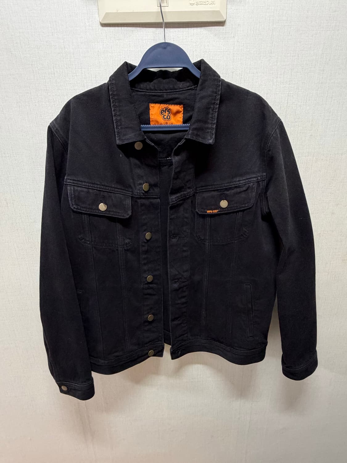 Ersco(이알에스코) 데님 트러커 자켓_블랙 상품이미지2