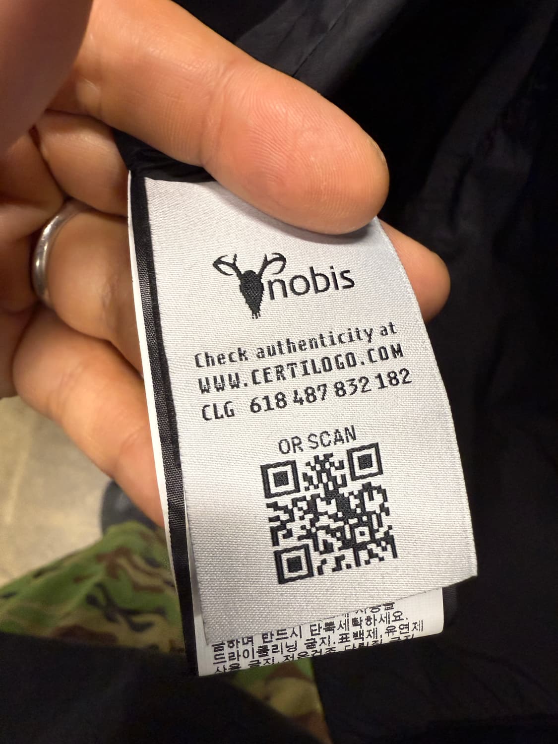 노비스 벌사 자수패치 글리터 다운패딩 S 상품이미지5