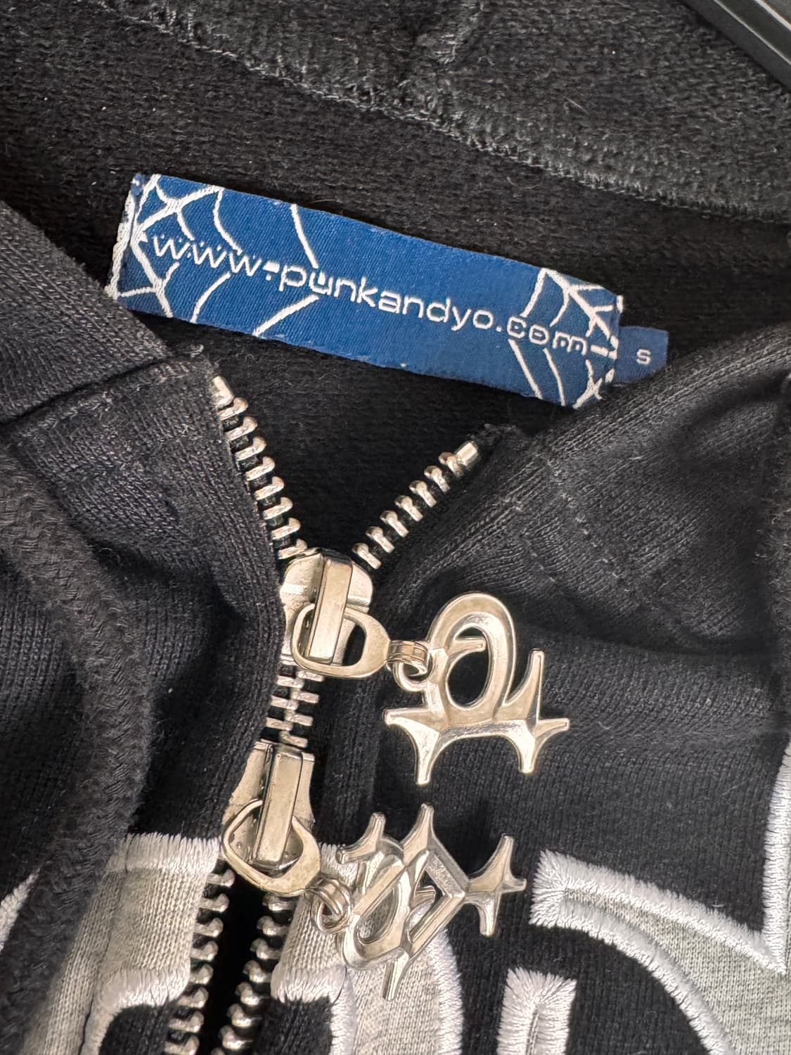 punkandyo zip hoodie 후드집업 블랙 상품이미지4