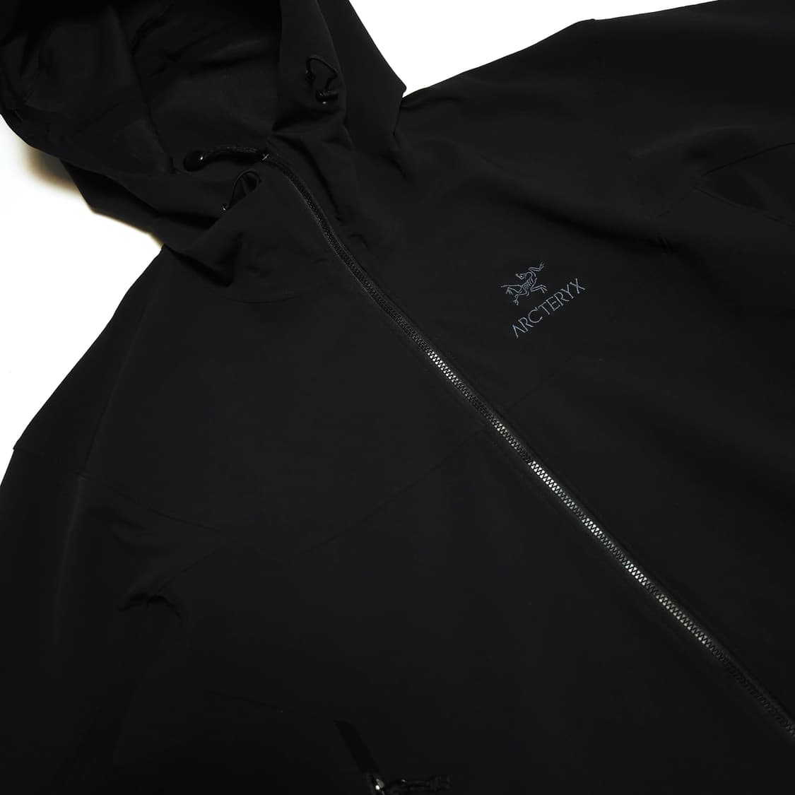 아크테릭스 감마 LT 후디 자켓 블랙 상품이미지4
