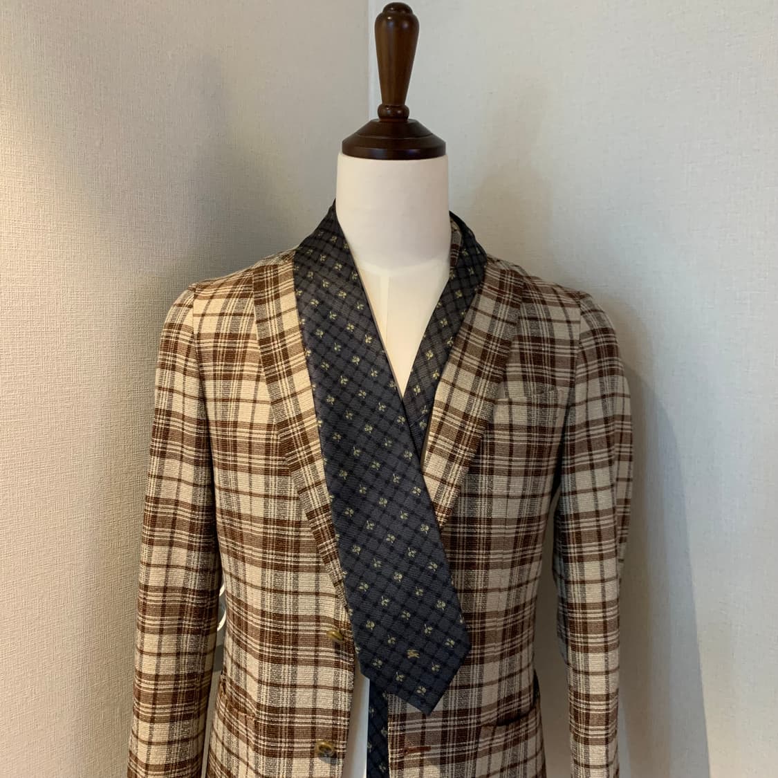 버버리(BURBERRY) 명품넥타이 기하학적패턴 체크 클래식타이 A+ 상품이미지1