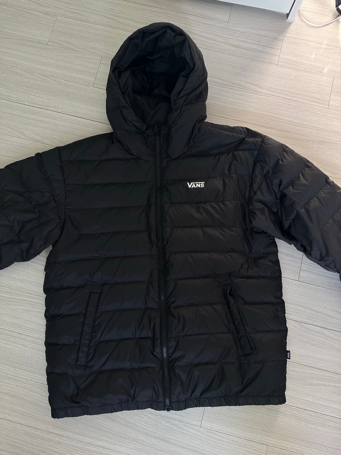 반스 경량패딩 상품이미지2