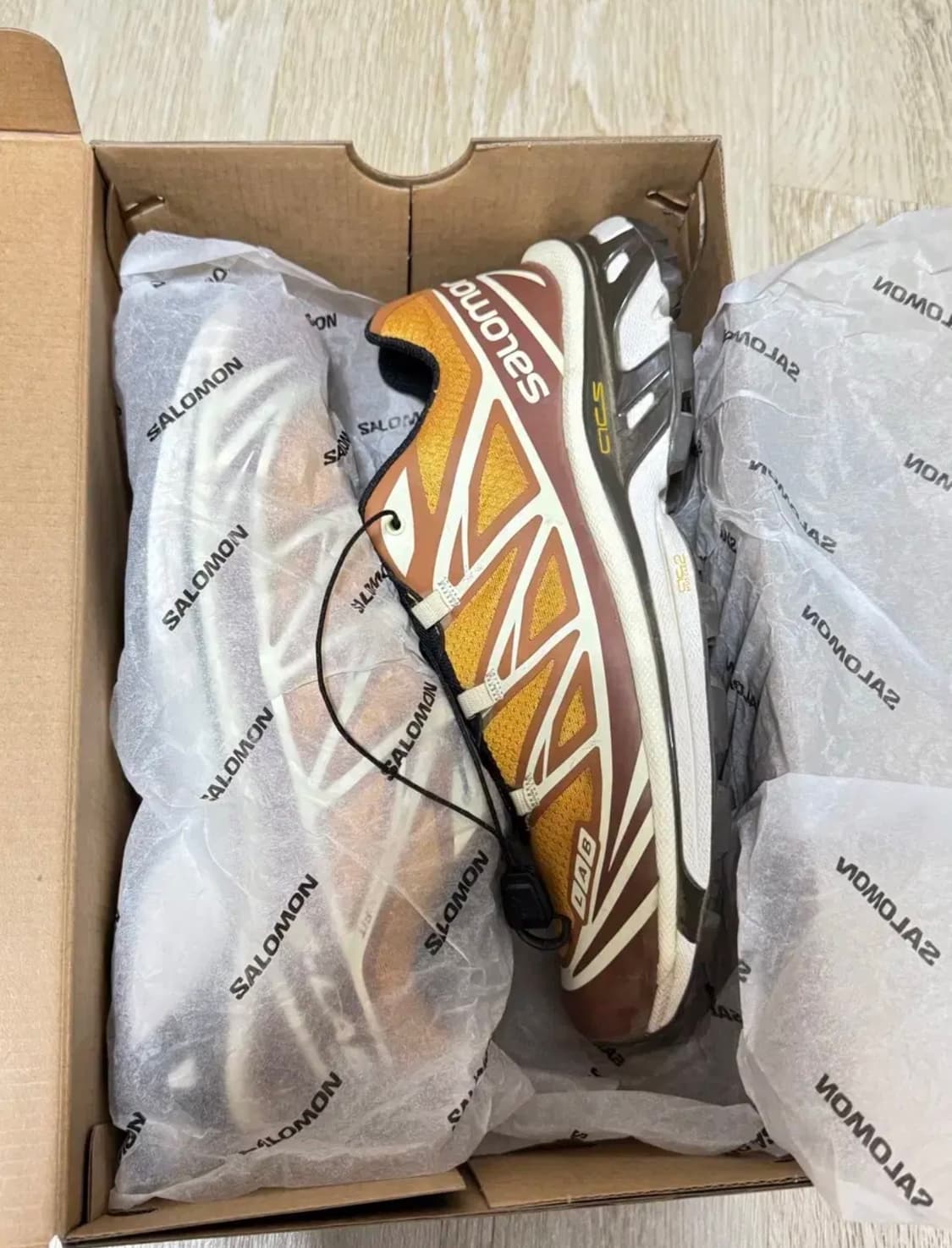 살로몬 x 엔드 XT-6 포르치니 상품이미지1