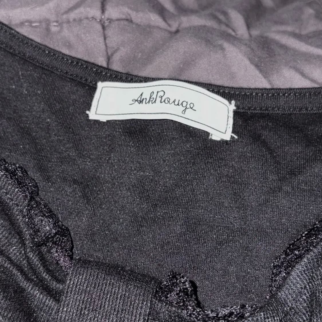 앙크루즈 구루구루 리본 티셔츠 상품이미지3