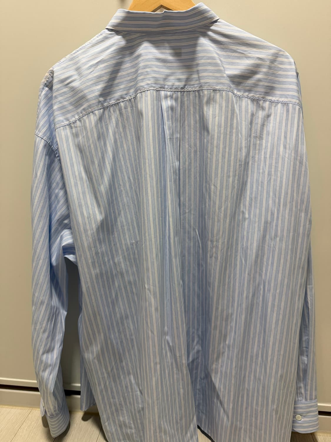 PRADA 체스트 삼각 로고 스트라이프 코튼 셔츠 상품이미지2