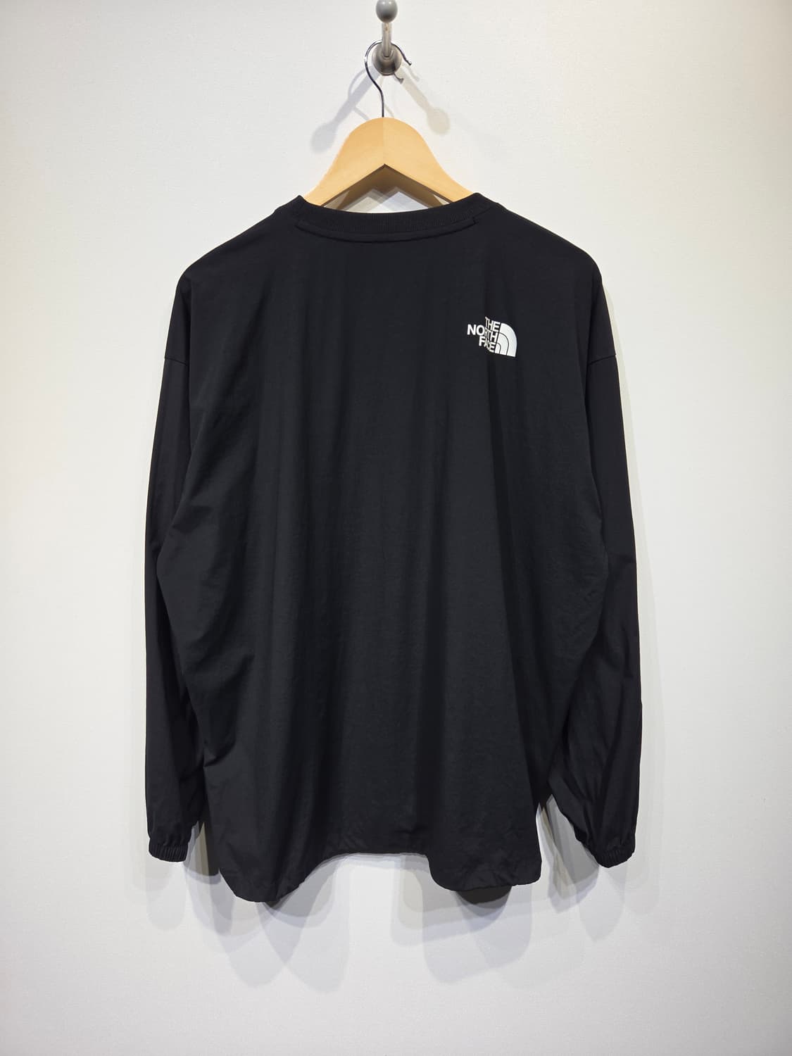 THE NORTH FACE 노스페이스 빅로고 우븐 긴팔 티셔츠 상품이미지6