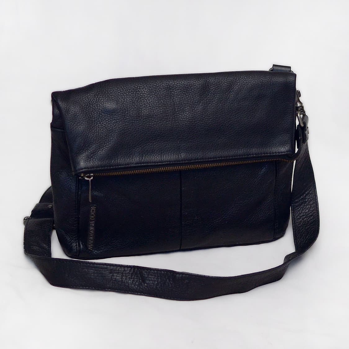 만다리나덕 이태리 프리덤 천연가죽 플랩 크로스백 상품이미지1