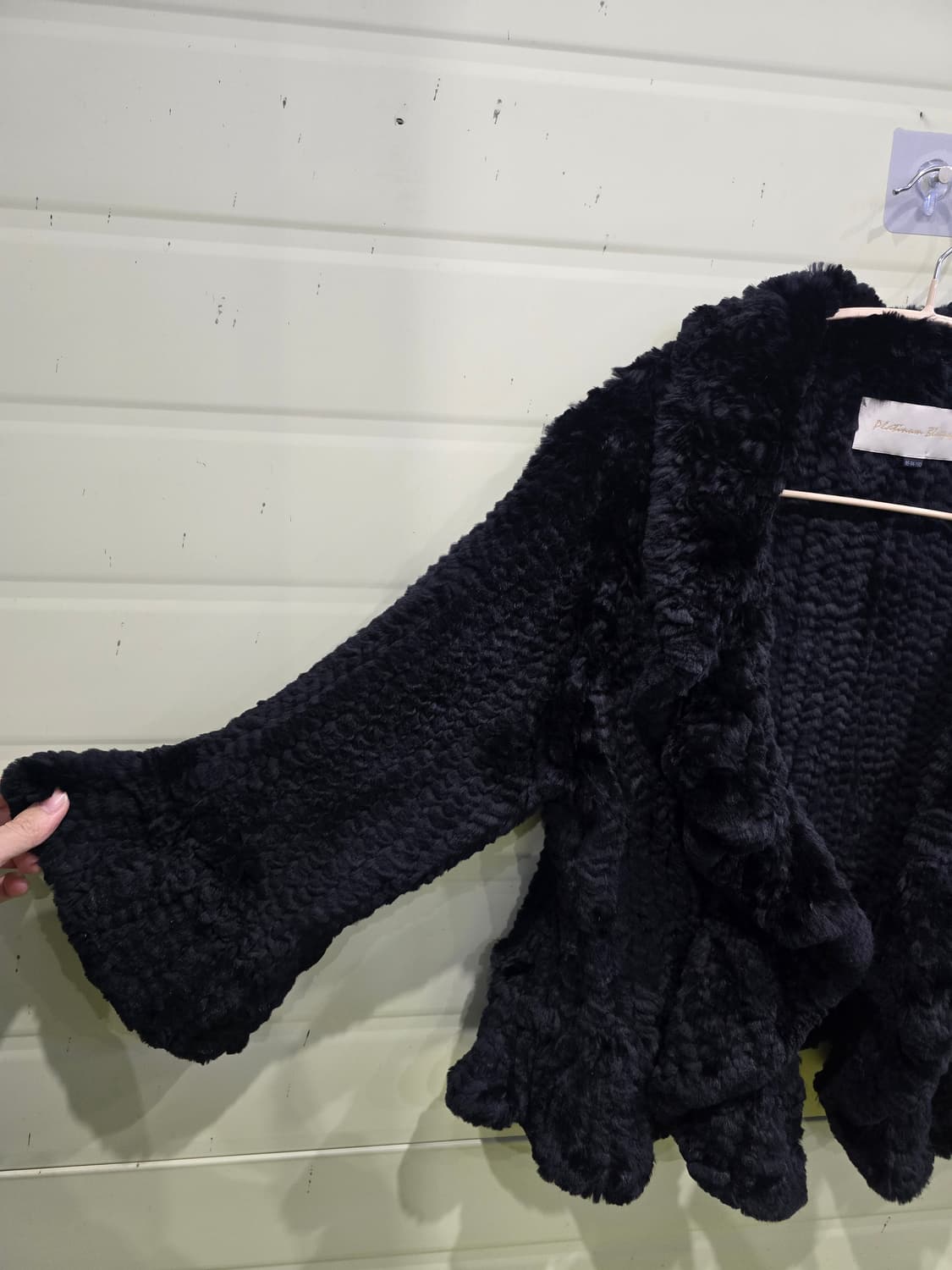 Platinum Blu:pepe 블랙 렉스 퍼 자켓 상품이미지4