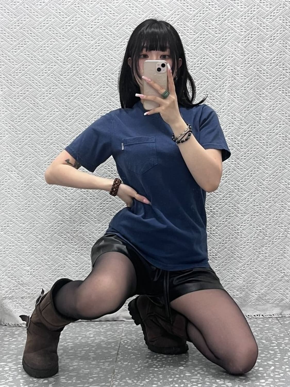 칼하트 올드스쿨 레트로 슬림핏 포켓 워크 반팔티 XS C12106 상품이미지2