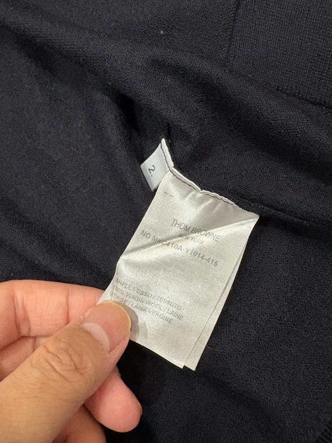 톰브라운 암밴드 울 가디건 상품이미지3