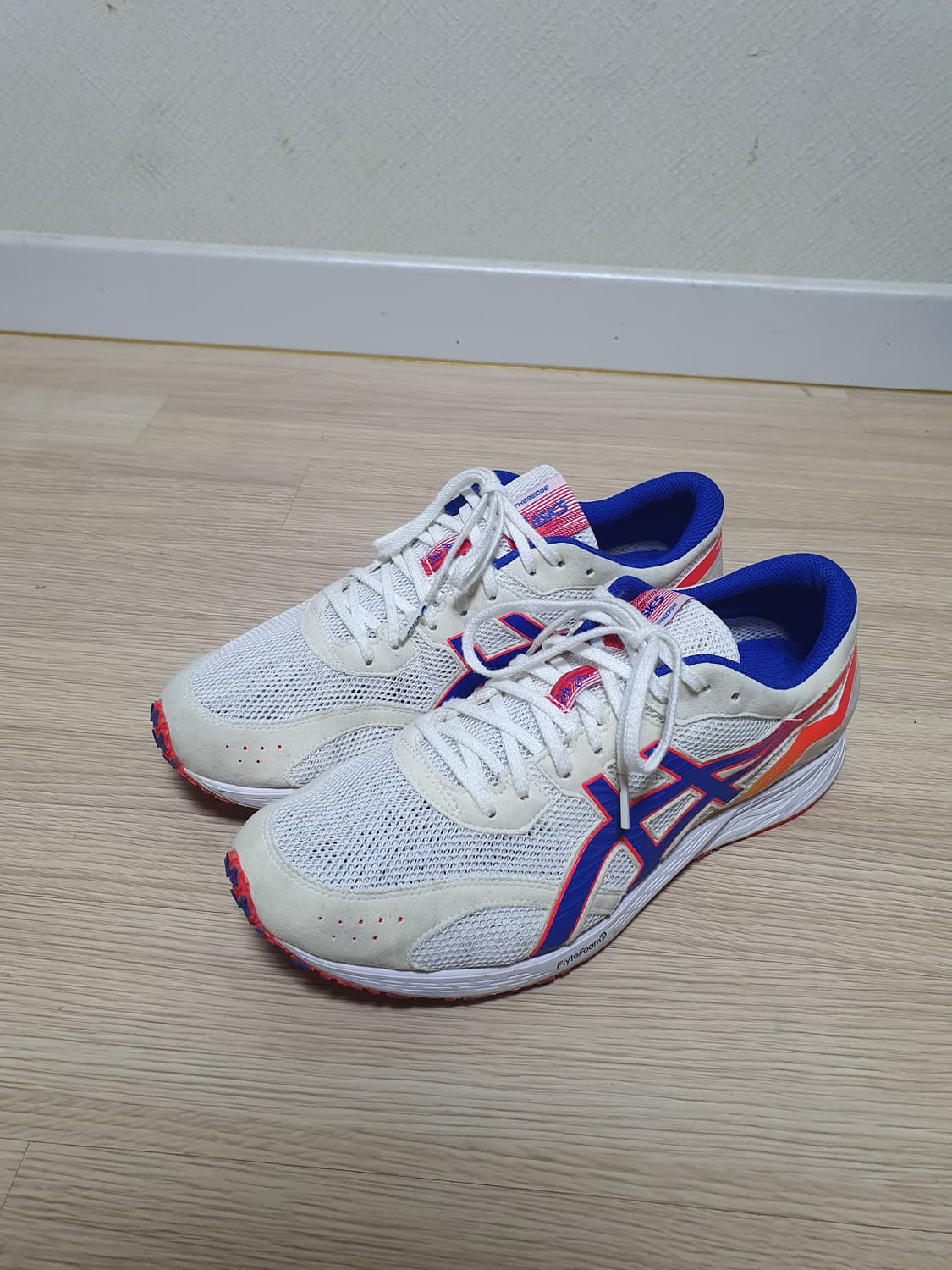 아식스 타사엣지 러닝화 285 상품이미지4