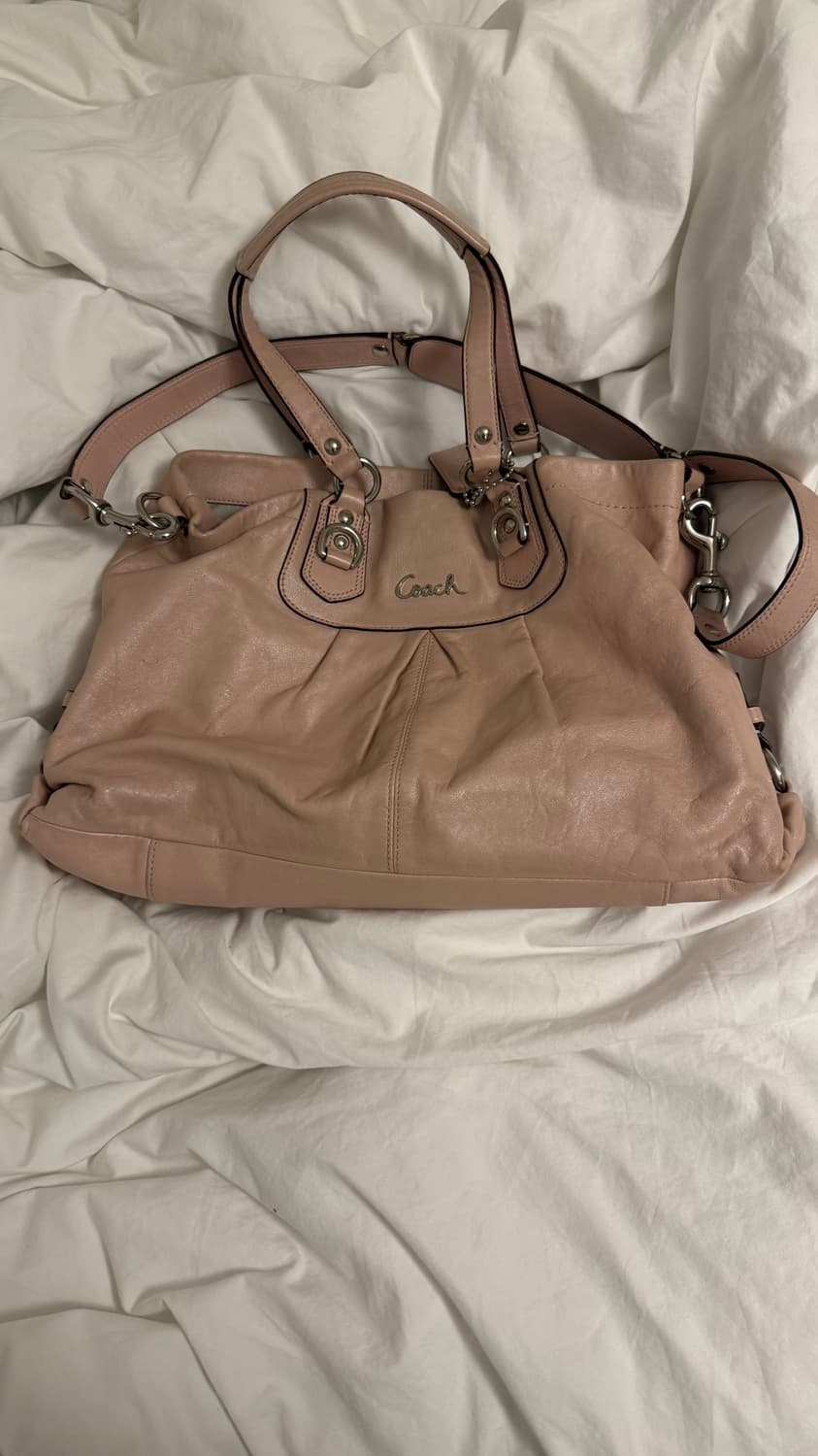 코치 빈티지 핑크 가죽 가방  상품이미지1