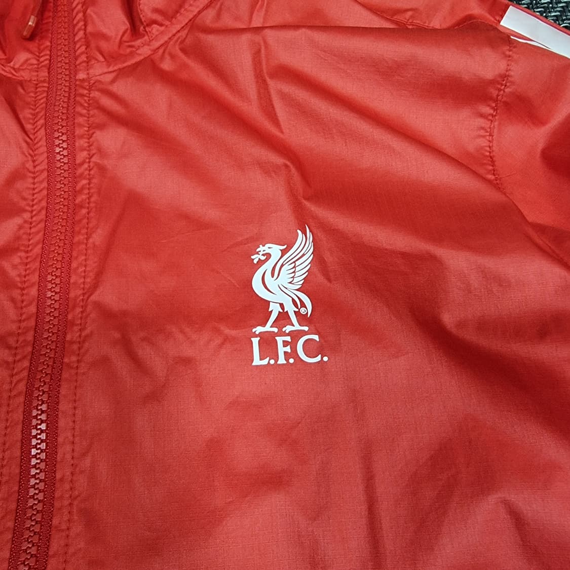 11-12시즌 리버풀 아디다스 바람막이 상품이미지3