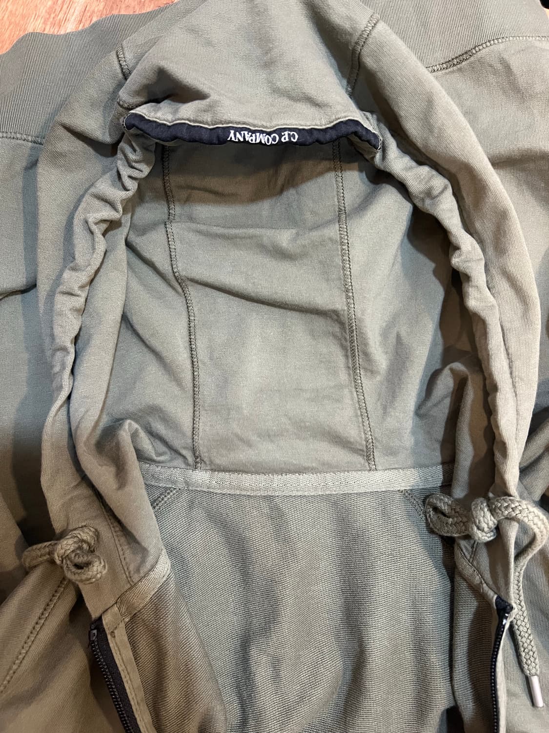 씨피컴파니 CP컴파니 남성 카키 렌즈고글 후드집업점퍼 상품이미지5