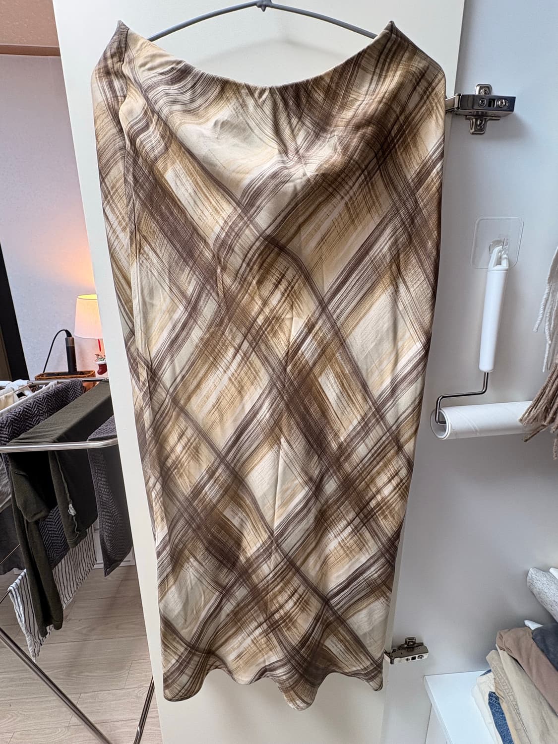 자라 새틴 미디 스커트 미디움 상품이미지1