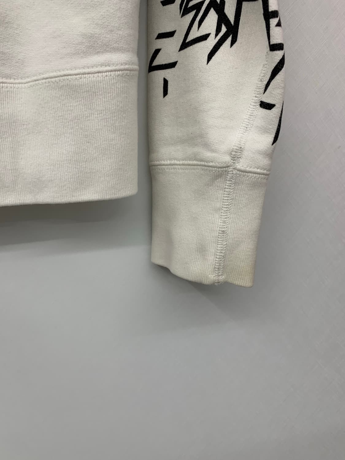 디젤 프린팅 후드집업 상품이미지10