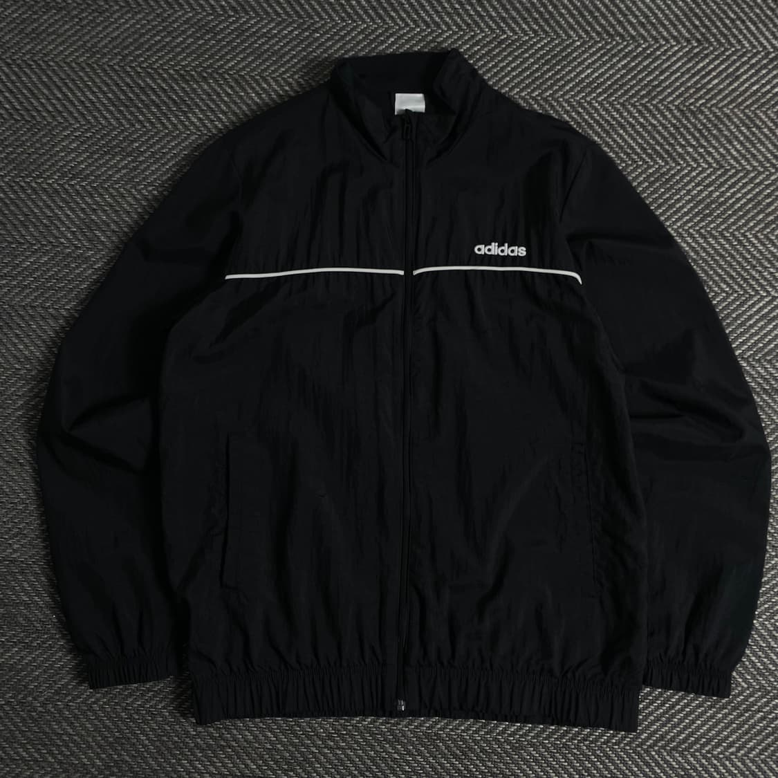 아디다스 아치로고 나일론 바람막이 블랙y 3530 상품이미지2