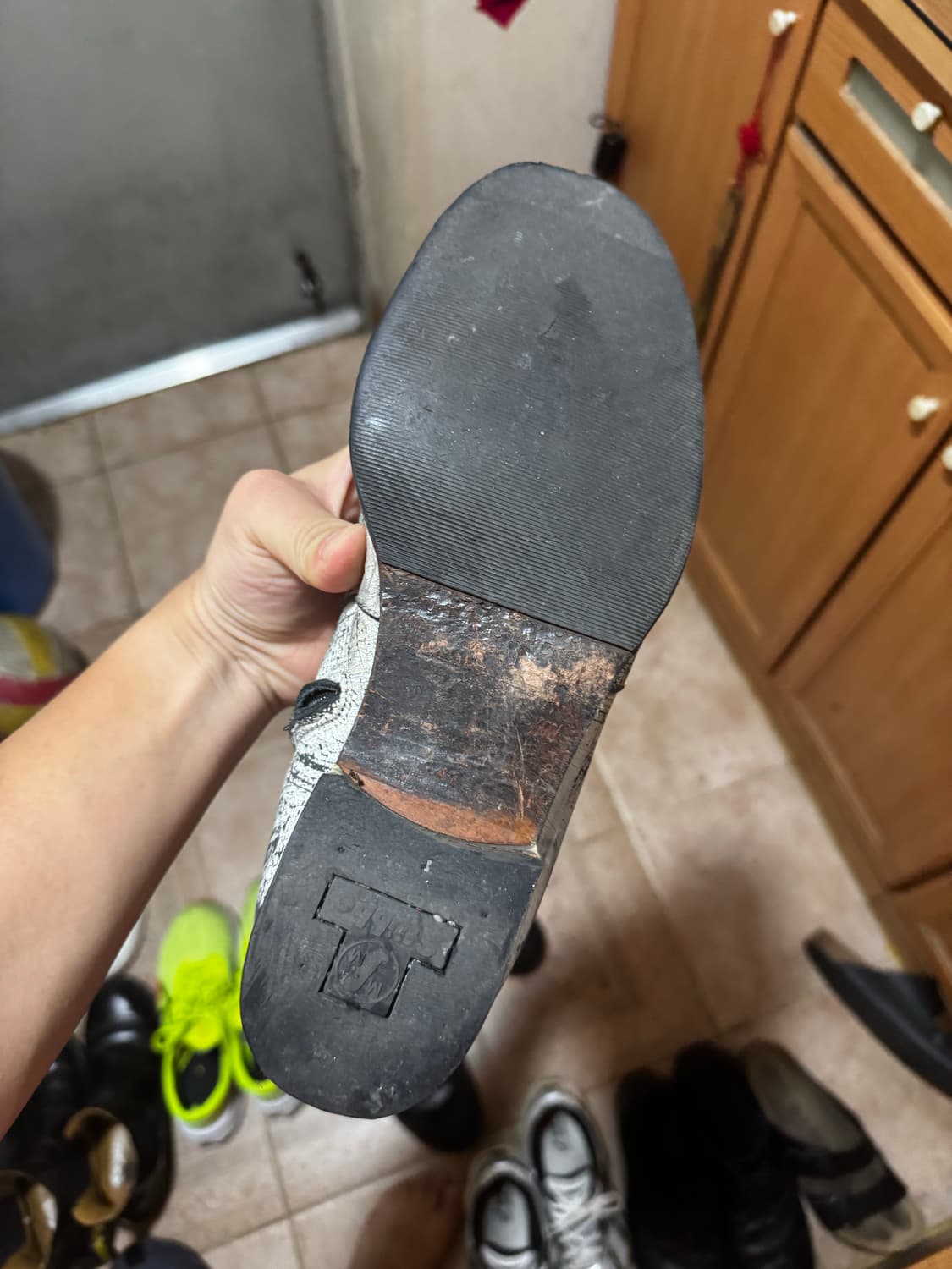 메종 마르지엘라 h&m 콜라보 크랙 부츠 상품이미지7