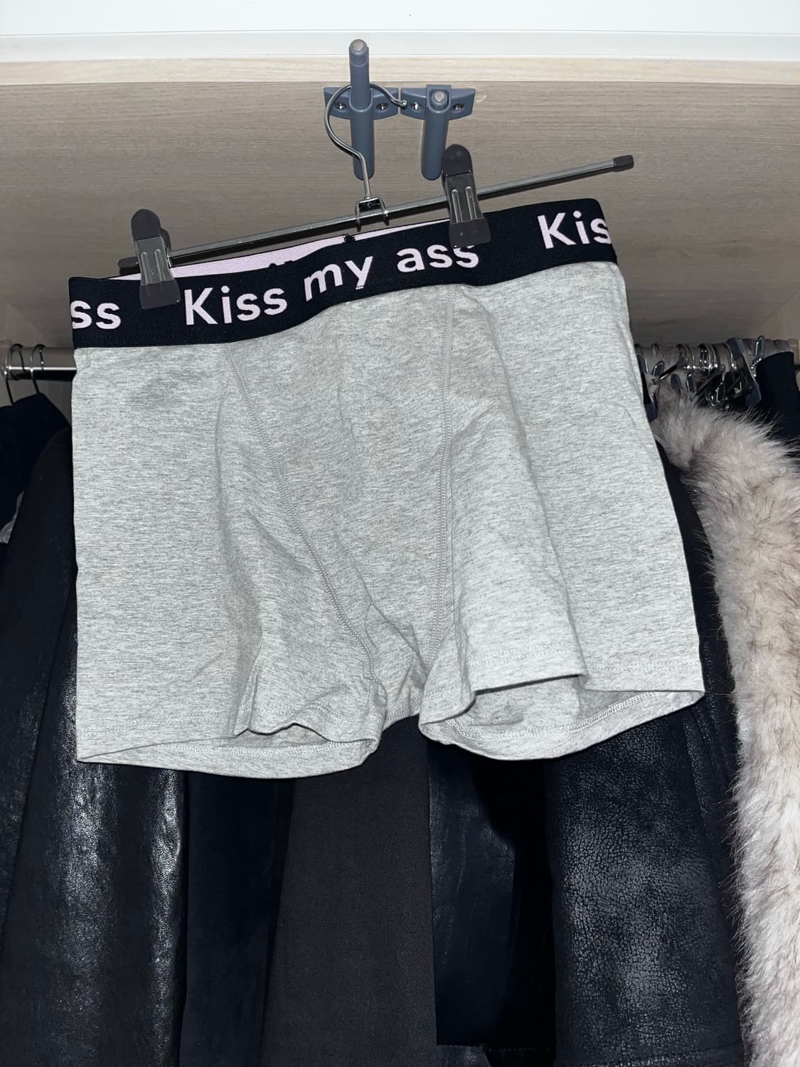 <새상품>플리즈노팔로우 kissmyass 브리프 s사이즈 상품이미지1