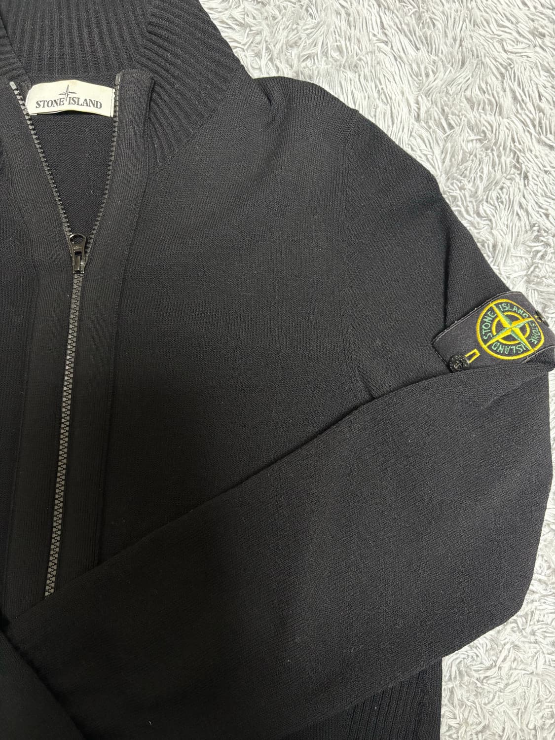 스톤아일랜드 투웨이 니트 집업 상품이미지2