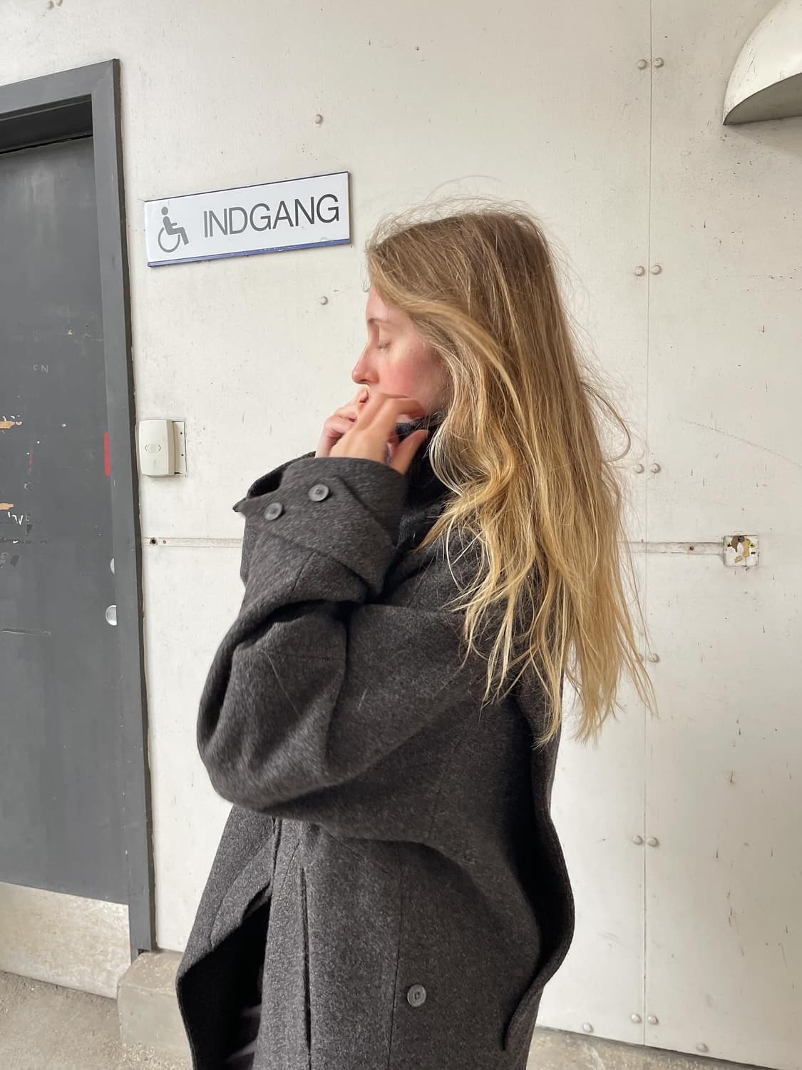 MSCHF 미스치프 롱 코트  상품이미지4