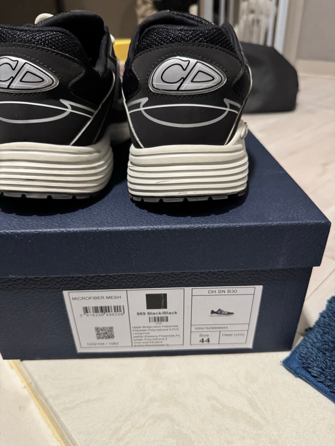디올b30 매쉬스니커즈 44사이즈 상품이미지3