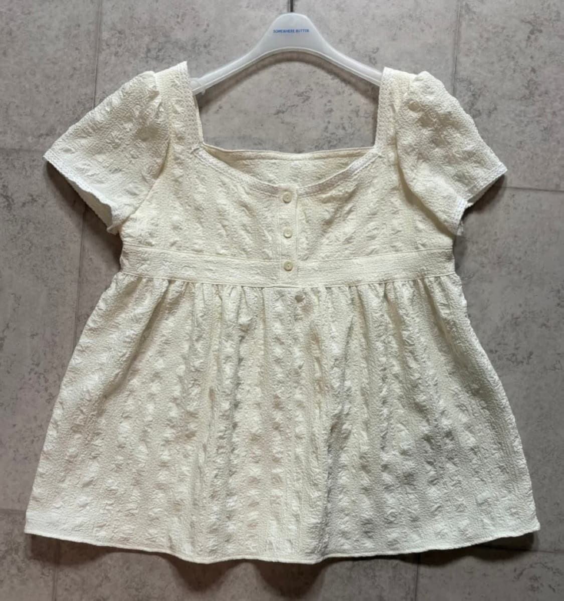 썸웨어버터 Sorbet Lace Blouse - Cream 상품이미지4