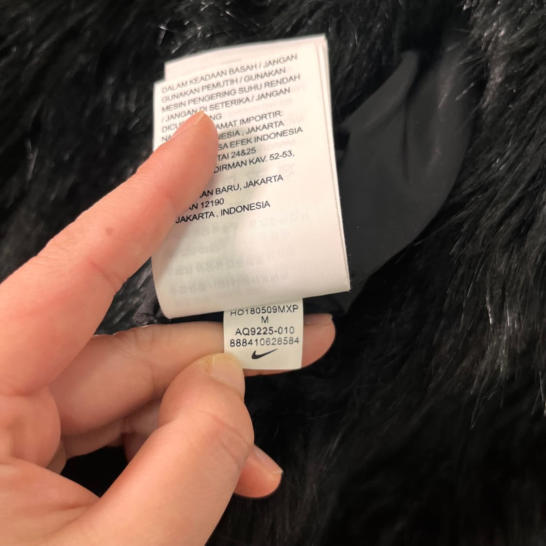 100 나이키 x 앰부쉬 리버시블 포우퍼 코트 블랙 상품이미지9