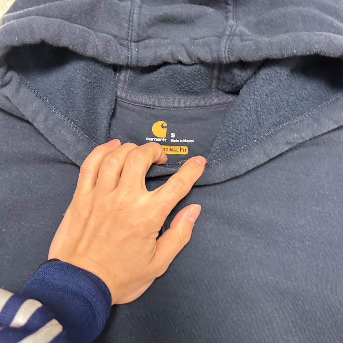 Carhartt Navy Hoodie 상품이미지6