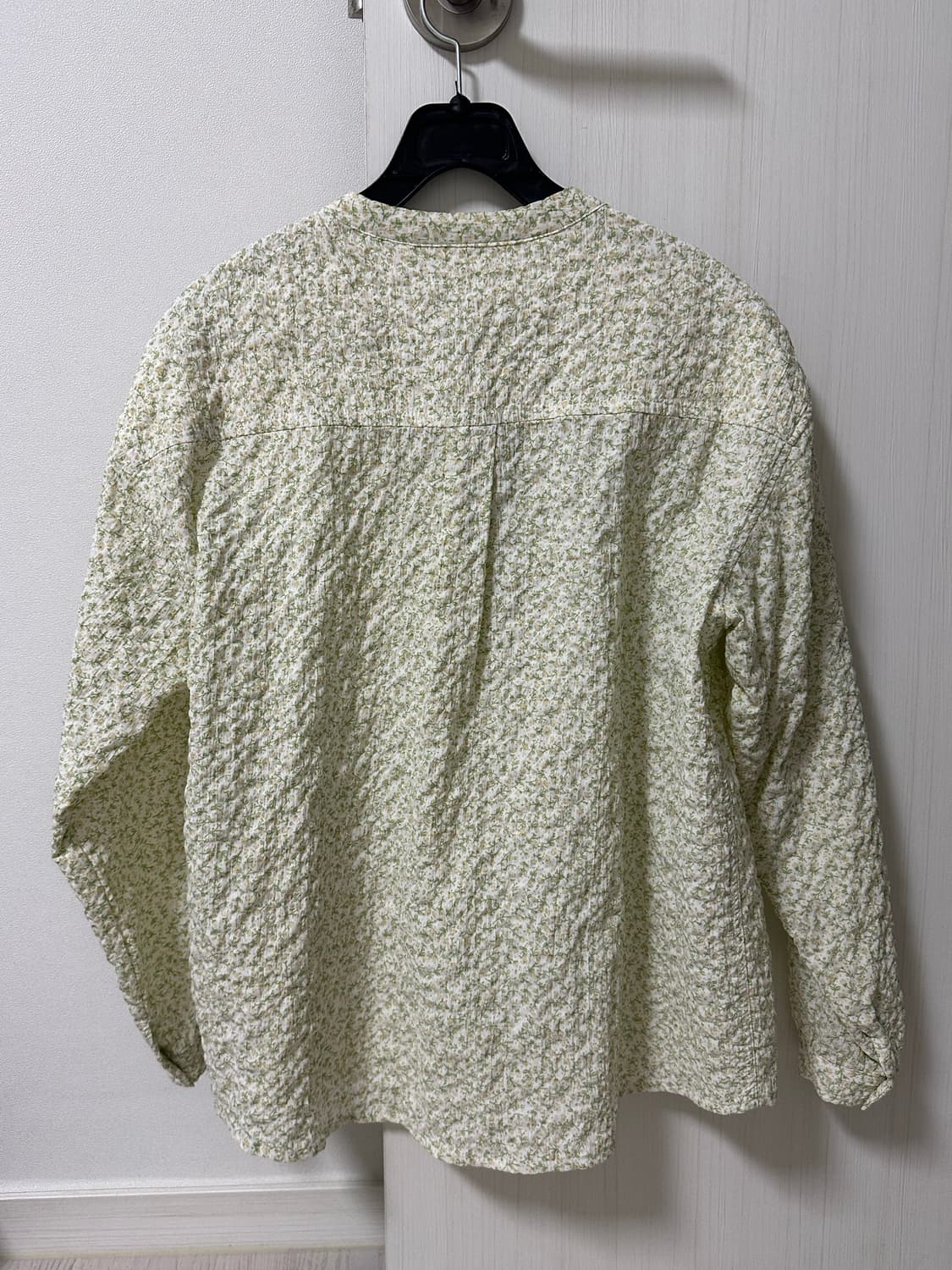 미구프로덕트(miguproduct) 잔꽃 블라우스 상품이미지4