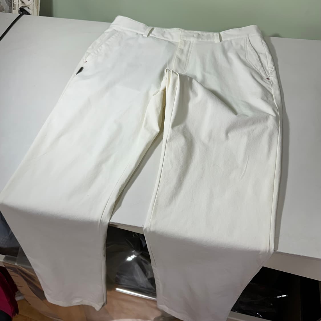 84 M-L 와이드앵글 크림화이트 레귤러핏 나일론 골프팬츠 상품이미지3