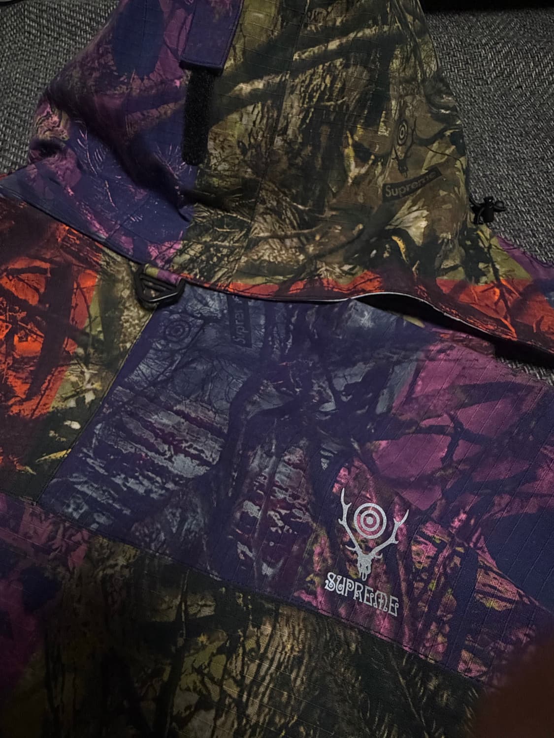 슈프림xSouth2 west8 (남이서팔) 상품이미지4