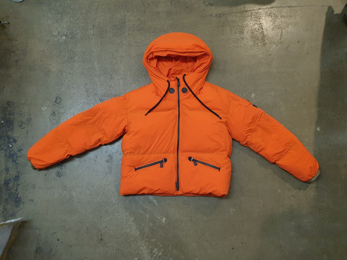 몽클레어 그레노블 구스다운 오렌지 숏패딩 상품이미지1