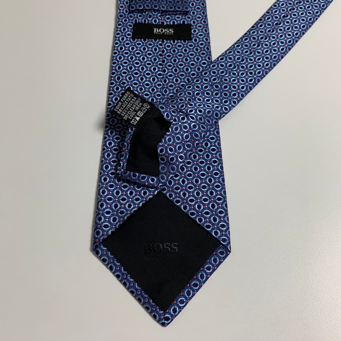 휴고보스(HUGO BOSS) 신형라벨 100실트 이태리 명품넥타이 A+ 상품이미지6