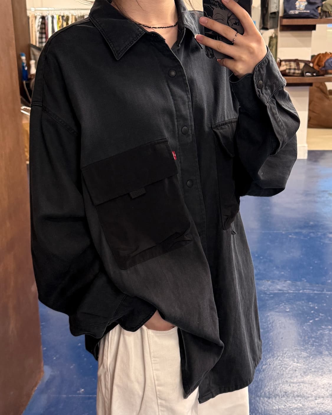 Levis 리바이스 오버핏 포켓 버튼셔츠 상품이미지2