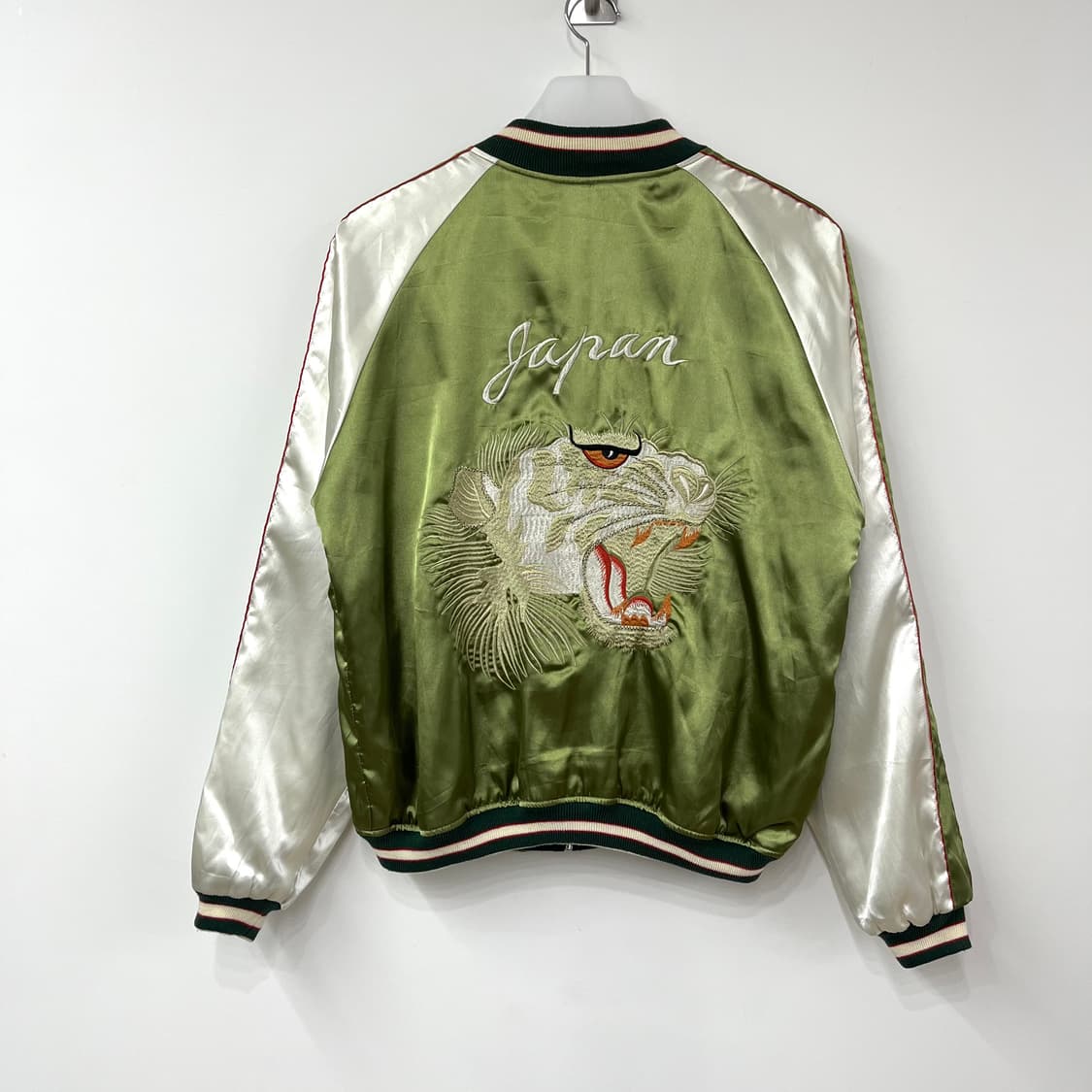 JAPAN 리버시블 타이거 자수 스카쟌 자켓 상품이미지4